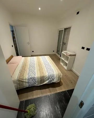 Appia 4*